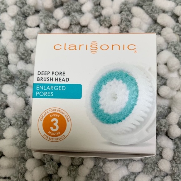 NIB Clarisonic brush - Picture 1 of 2